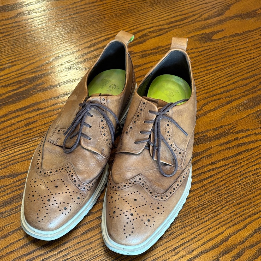 Ecco Tan Leather Oxford Shoes